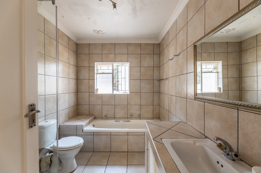 3 Bedroom Property for Sale in Bryanston Gauteng
