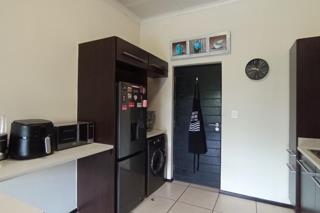2 Bedroom Property for Sale in Greenstone Hill Gauteng