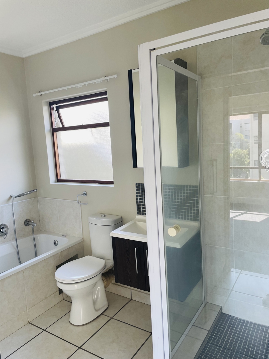 To Let 1 Bedroom Property for Rent in Fourways Gauteng