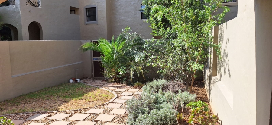 1 Bedroom Property for Sale in Lonehill Gauteng