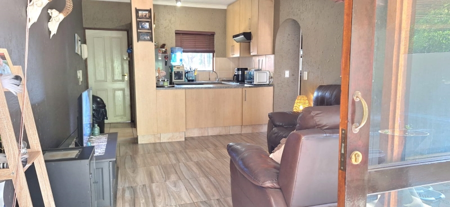 1 Bedroom Property for Sale in Lonehill Gauteng