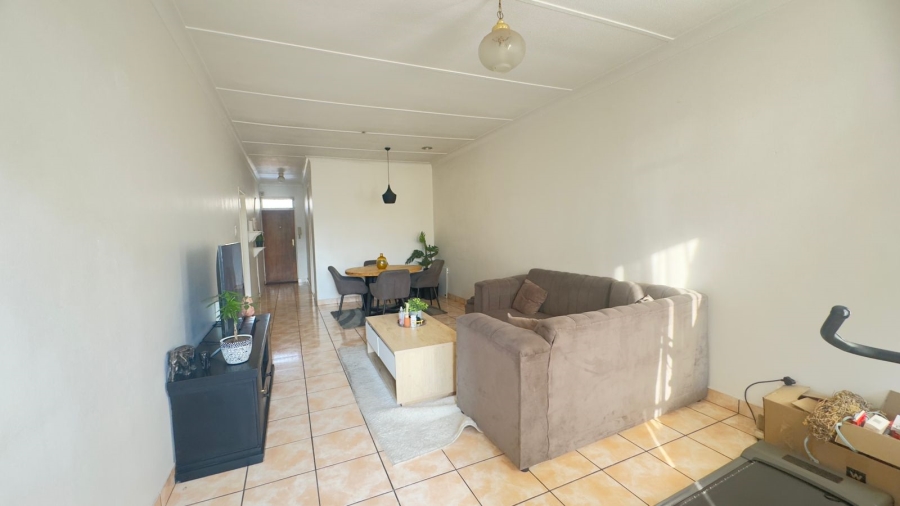 2 Bedroom Property for Sale in Eastleigh Gauteng