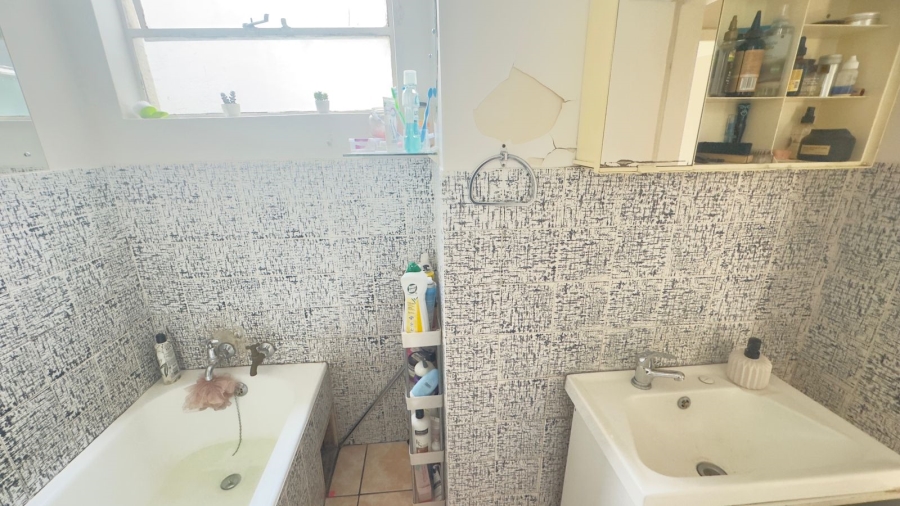 2 Bedroom Property for Sale in Eastleigh Gauteng