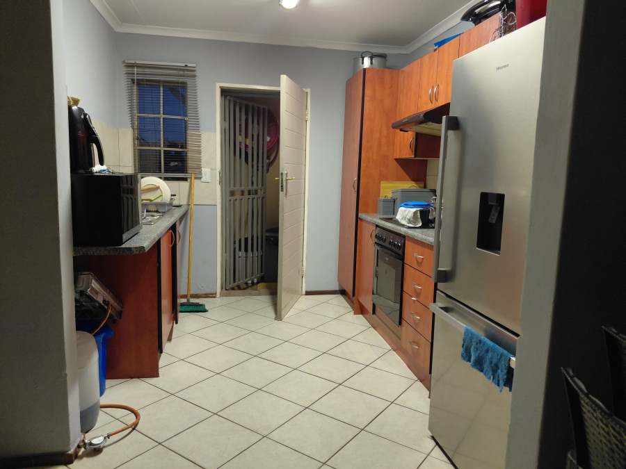To Let 2 Bedroom Property for Rent in Terenure Gauteng