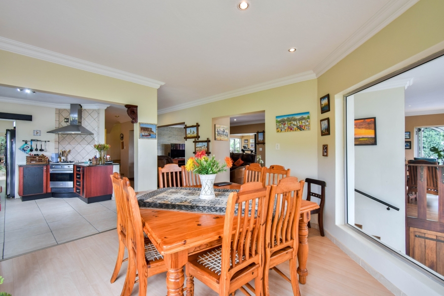 5 Bedroom Property for Sale in Waterkloof Ridge Gauteng