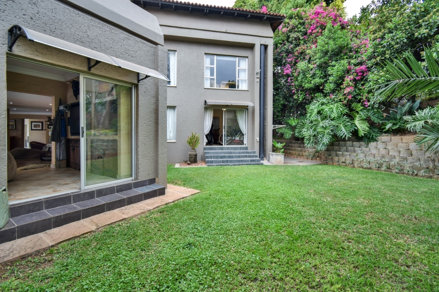 5 Bedroom Property for Sale in Waterkloof Ridge Gauteng