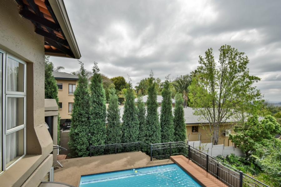 5 Bedroom Property for Sale in Waterkloof Ridge Gauteng
