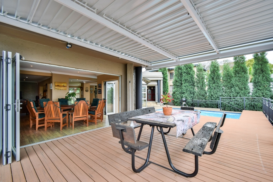 5 Bedroom Property for Sale in Waterkloof Ridge Gauteng