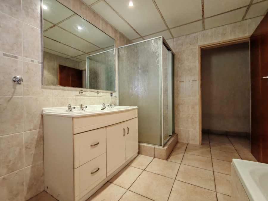 4 Bedroom Property for Sale in Arcon Park Gauteng