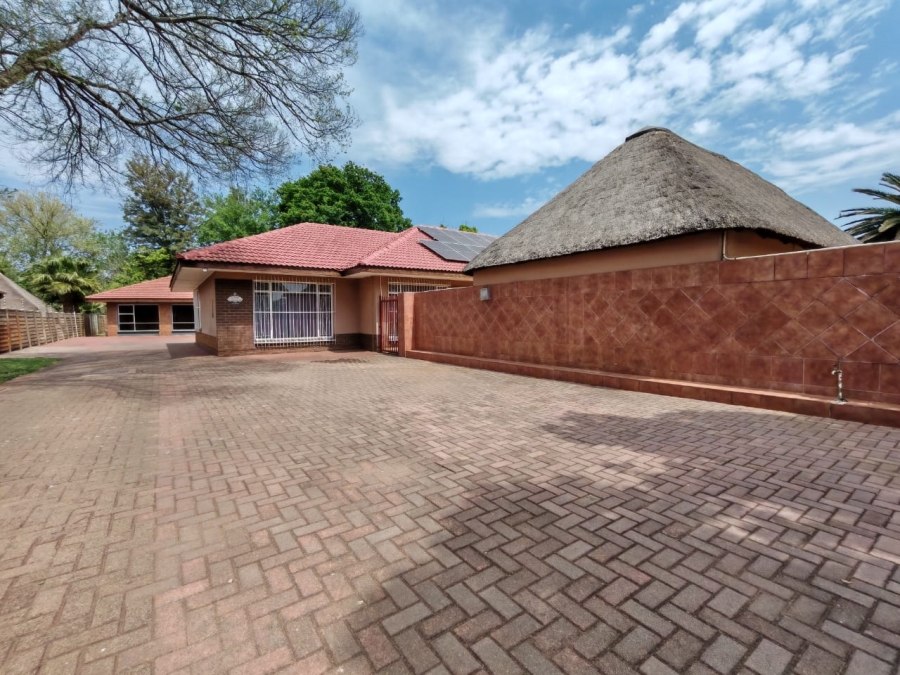 4 Bedroom Property for Sale in Arcon Park Gauteng
