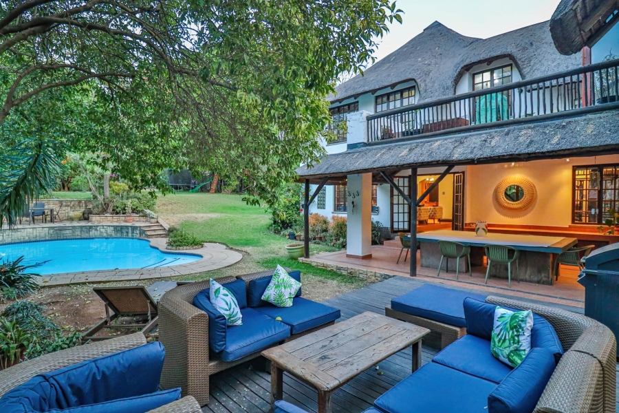 5 Bedroom Property for Sale in Hurlingham Gauteng