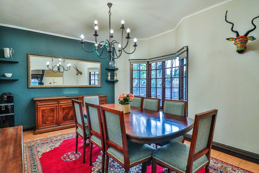 5 Bedroom Property for Sale in Hurlingham Gauteng