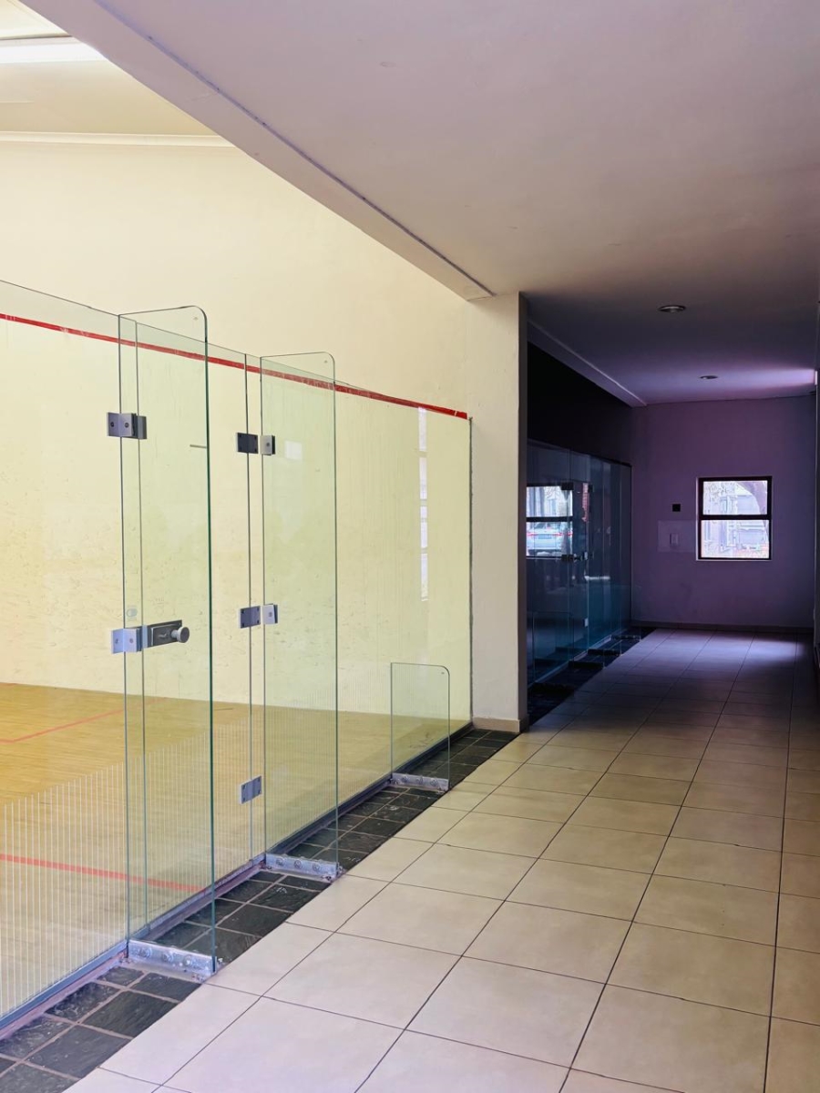 2 Bedroom Property for Sale in Noordwyk Gauteng