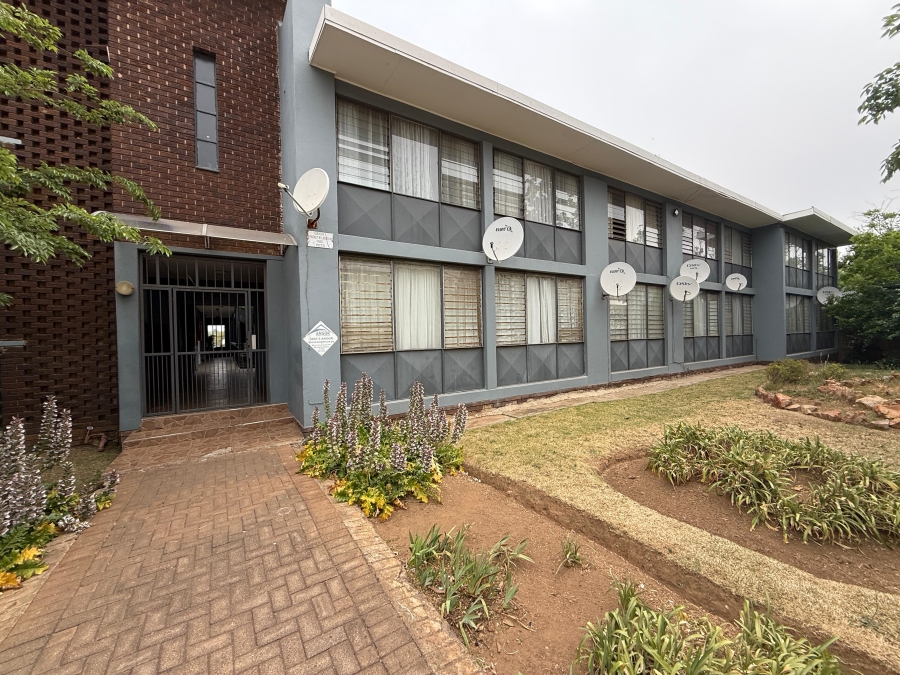 2 Bedroom Property for Sale in Mindalore Gauteng
