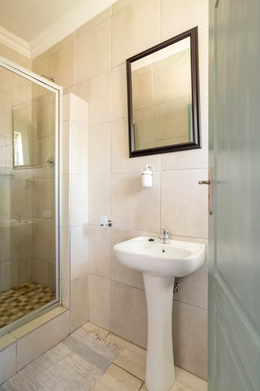 12 Bedroom Property for Sale in Garthdale Gauteng