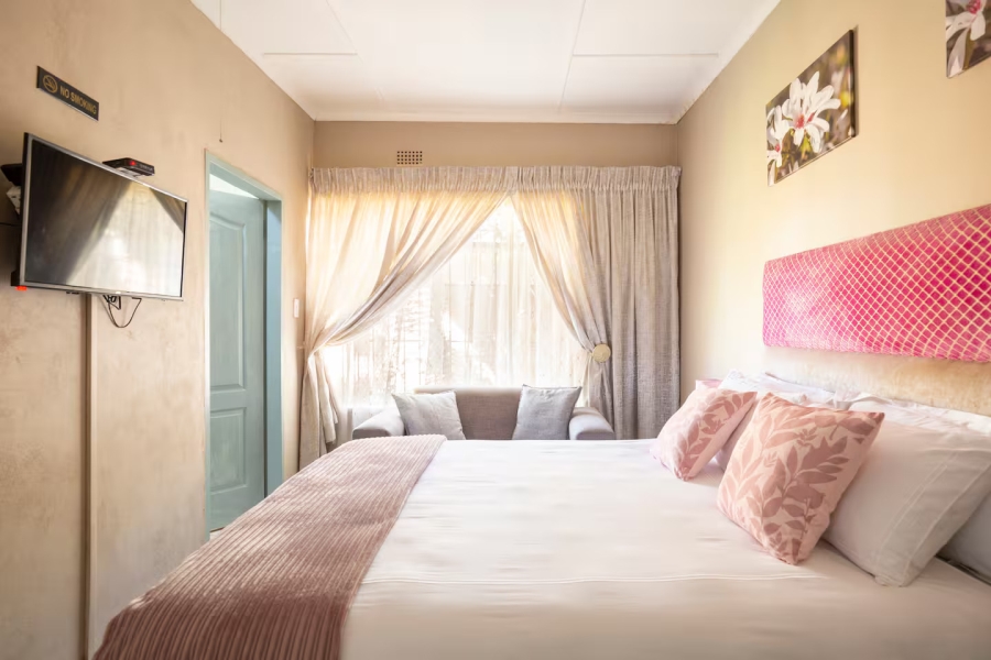 12 Bedroom Property for Sale in Garthdale Gauteng