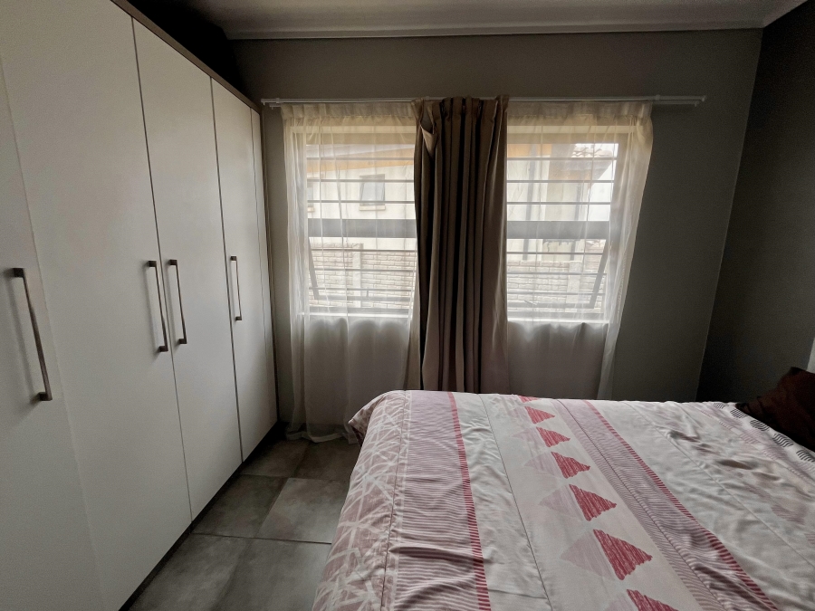 3 Bedroom Property for Sale in Lotus Gardens Gauteng