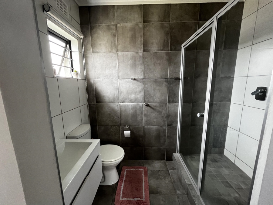 3 Bedroom Property for Sale in Lotus Gardens Gauteng