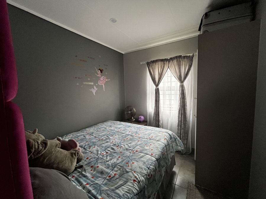 3 Bedroom Property for Sale in Lotus Gardens Gauteng