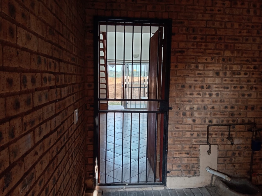 To Let 3 Bedroom Property for Rent in Honeydew Gauteng