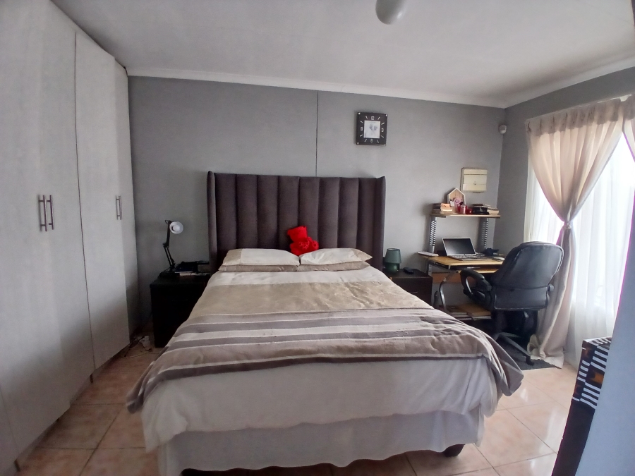 3 Bedroom Property for Sale in Danville Gauteng