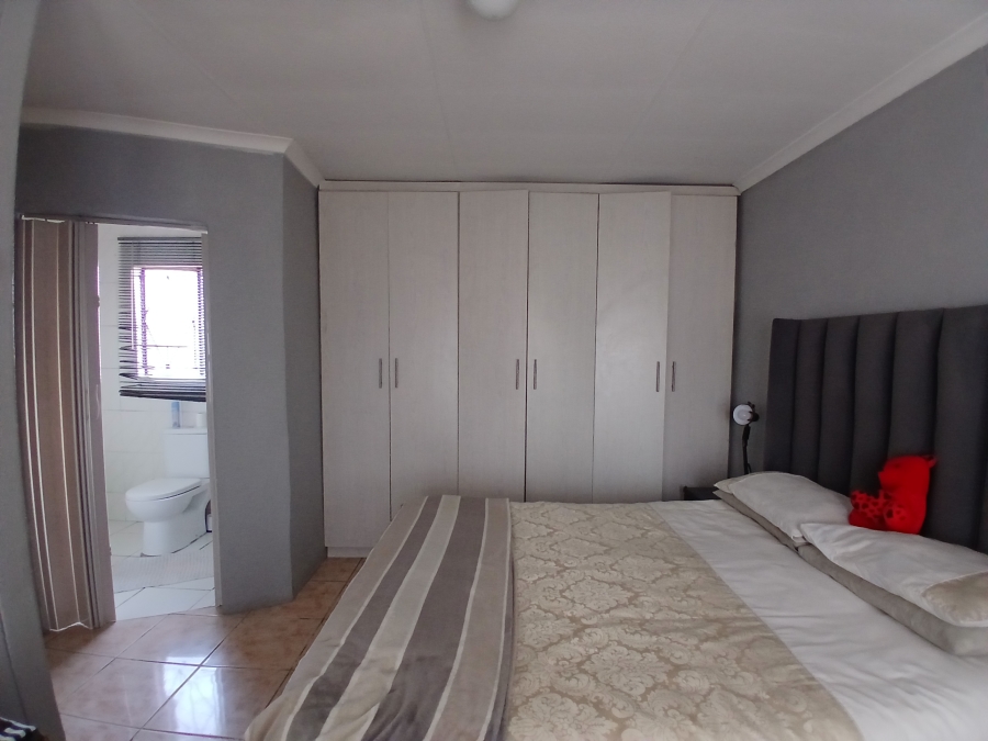 3 Bedroom Property for Sale in Danville Gauteng