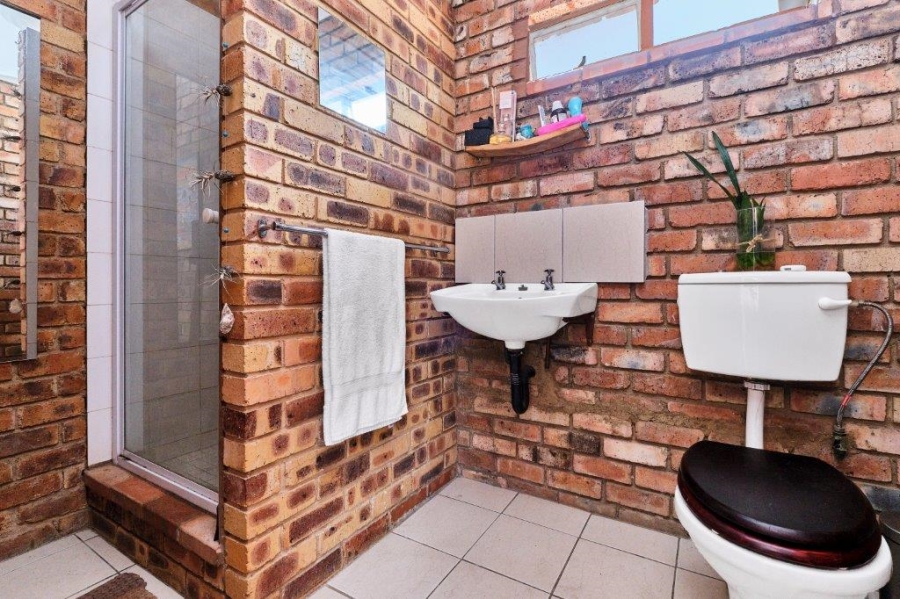 3 Bedroom Property for Sale in Northwold Gauteng