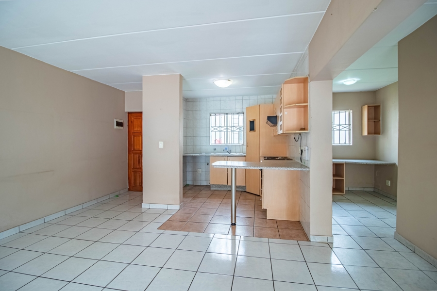 2 Bedroom Property for Sale in Oriel Gauteng