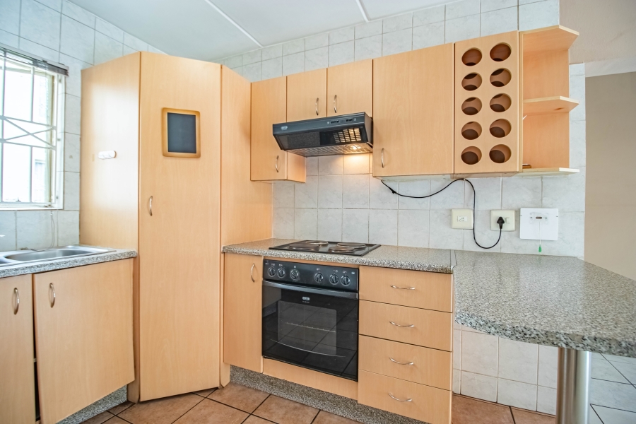 2 Bedroom Property for Sale in Oriel Gauteng