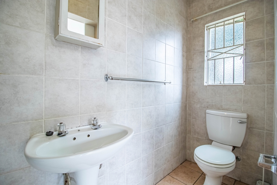 2 Bedroom Property for Sale in Oriel Gauteng