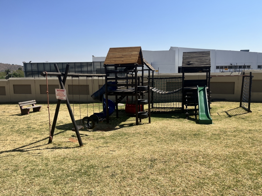 2 Bedroom Property for Sale in Oriel Gauteng