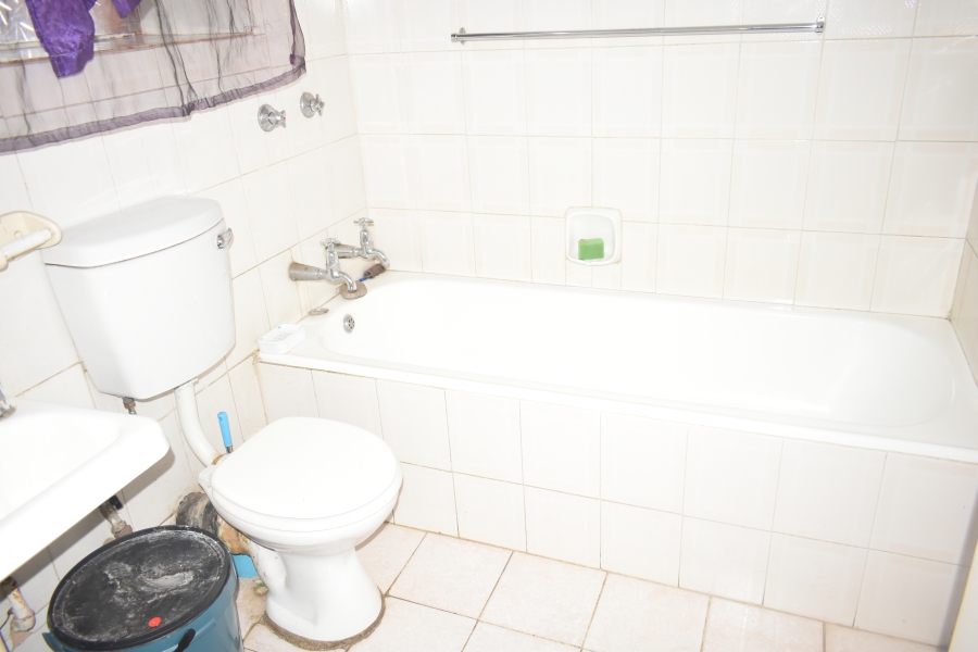 2 Bedroom Property for Sale in Sunnyside Gauteng