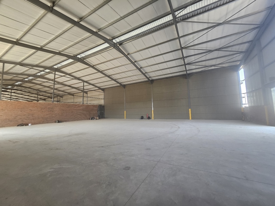 Commercial Property for Sale in Knoppieslaagte Gauteng