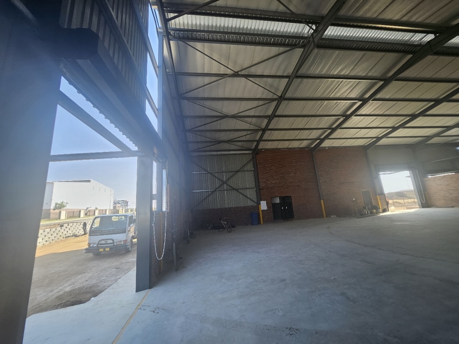 Commercial Property for Sale in Knoppieslaagte Gauteng