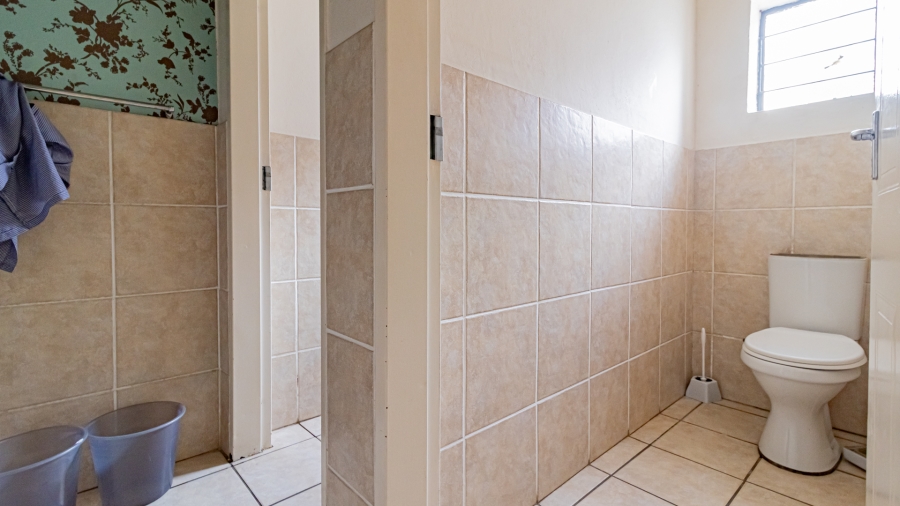 Commercial Property for Sale in Lanseria Gauteng