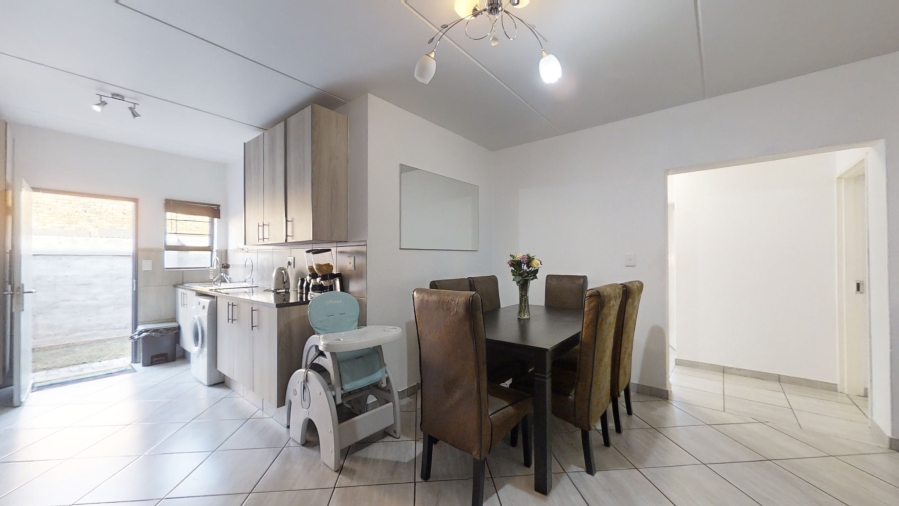 3 Bedroom Property for Sale in Ravenswood Gauteng