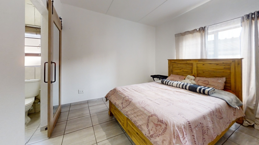 3 Bedroom Property for Sale in Ravenswood Gauteng