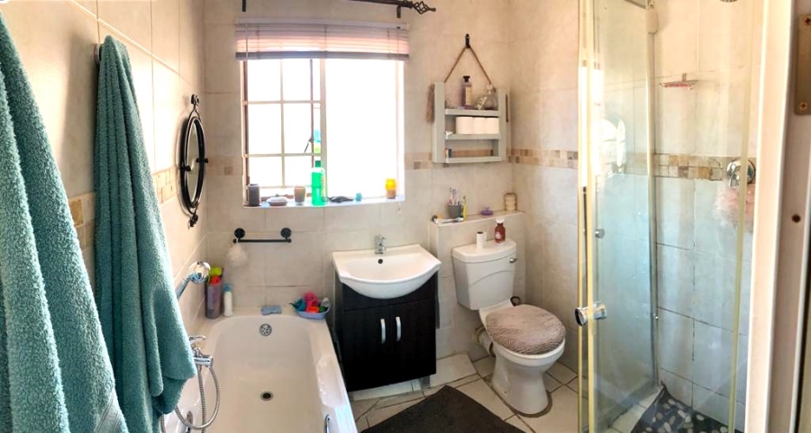 To Let 2 Bedroom Property for Rent in Moreleta Park Gauteng