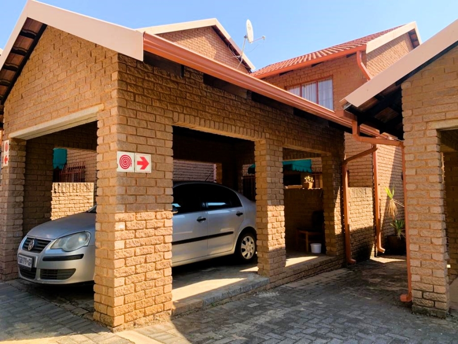 To Let 2 Bedroom Property for Rent in Moreleta Park Gauteng