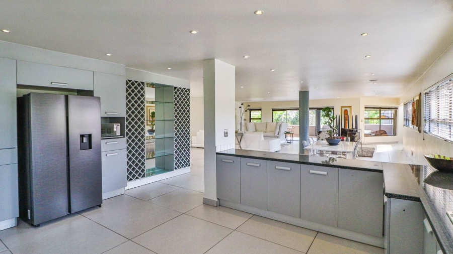To Let 4 Bedroom Property for Rent in Strathavon Gauteng