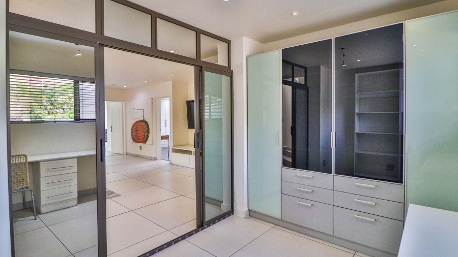 To Let 4 Bedroom Property for Rent in Strathavon Gauteng