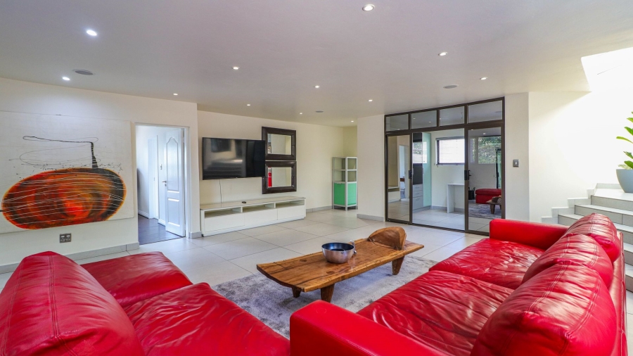 To Let 4 Bedroom Property for Rent in Strathavon Gauteng