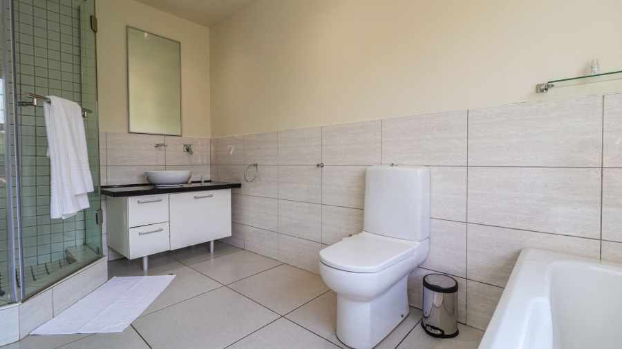 To Let 4 Bedroom Property for Rent in Strathavon Gauteng