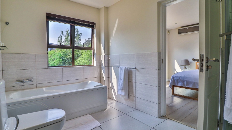 To Let 4 Bedroom Property for Rent in Strathavon Gauteng