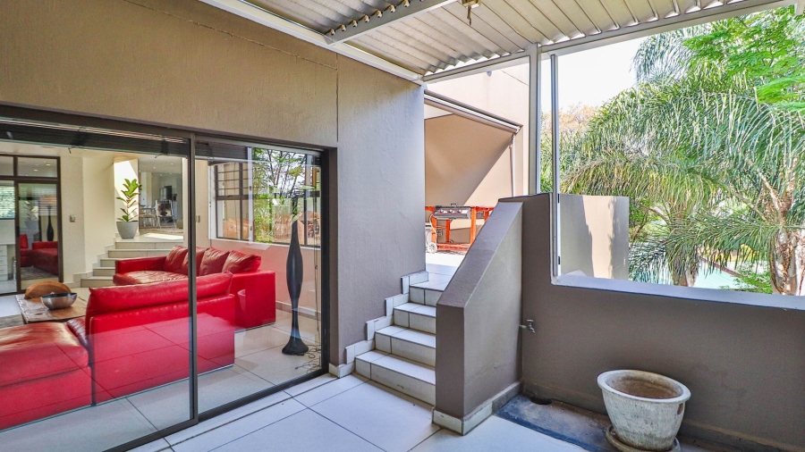 To Let 4 Bedroom Property for Rent in Strathavon Gauteng