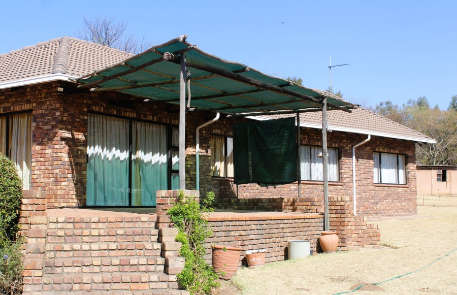 2 Bedroom Property for Sale in Glen Austin Gauteng
