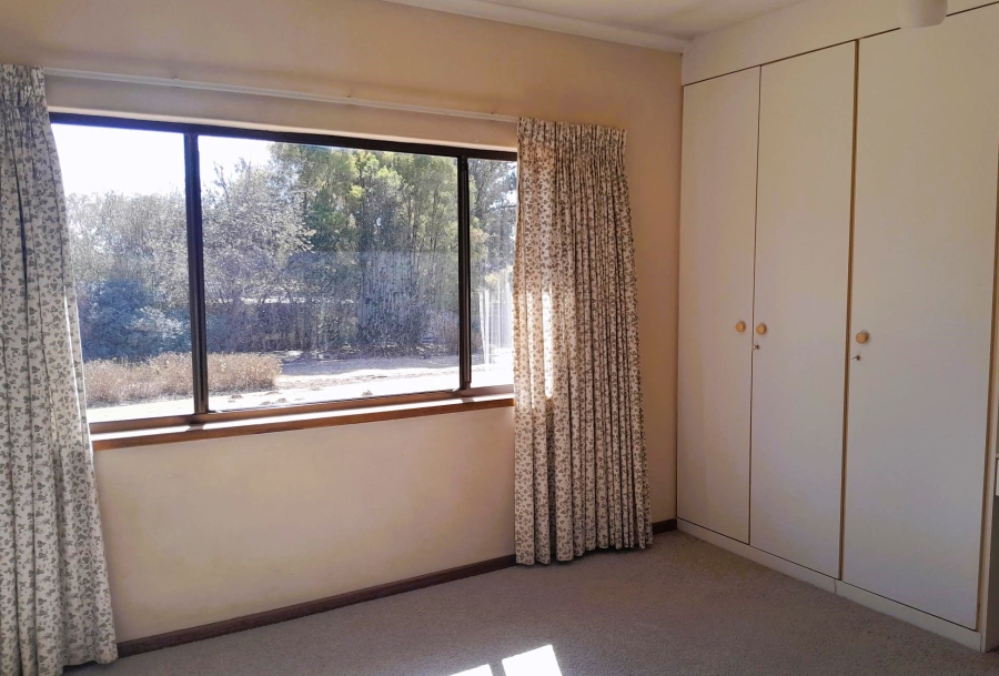2 Bedroom Property for Sale in Glen Austin Gauteng