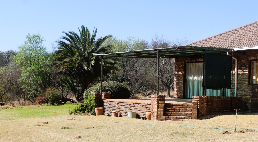 2 Bedroom Property for Sale in Glen Austin Gauteng