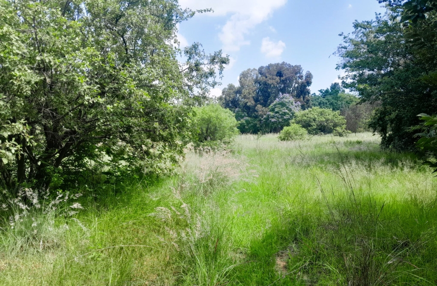 2 Bedroom Property for Sale in Glen Austin Gauteng