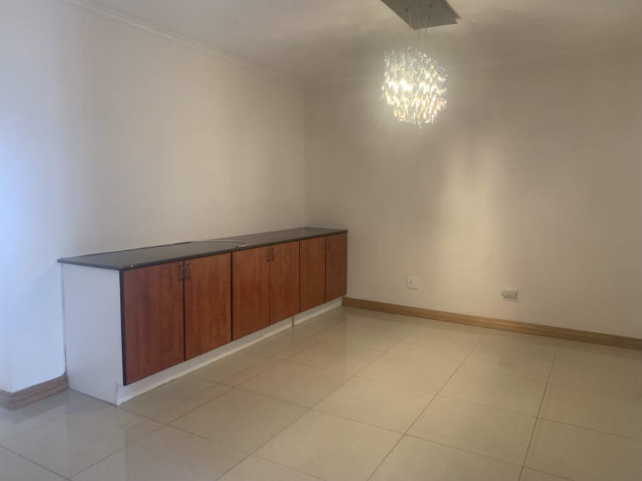 2 Bedroom Property for Sale in Halfway Gardens Gauteng